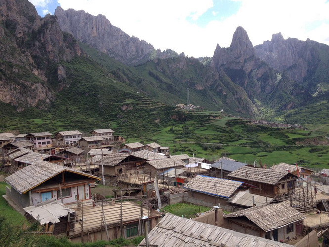 铜板街最新动态，探索自然美景之旅，寻觅内心平和的旅程