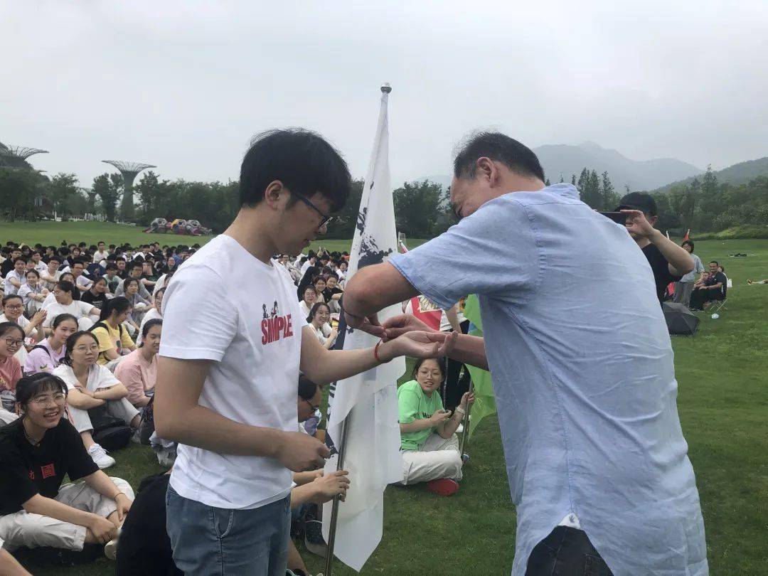 美国入境政策最新动态，变化中的自信与励志之旅