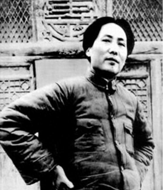 短发最新发型挑战时尚新浪潮，你准备好迎接潮流变革了吗？